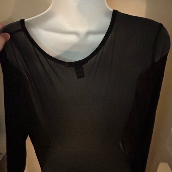 Sheer black crop top - Picture 6 of 6